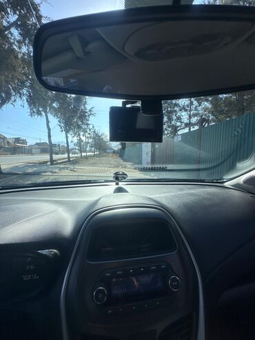 Chevrolet: Chevrolet Spark: 2018 г., 1 л, Вариатор, Бензин, Седан — 28