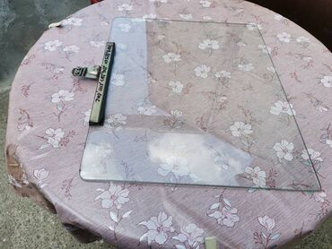 Auto delovi: Staklo desnih prednjih vrata Lada 2101. Polovno, ocuvano. Skinuto sa — 7