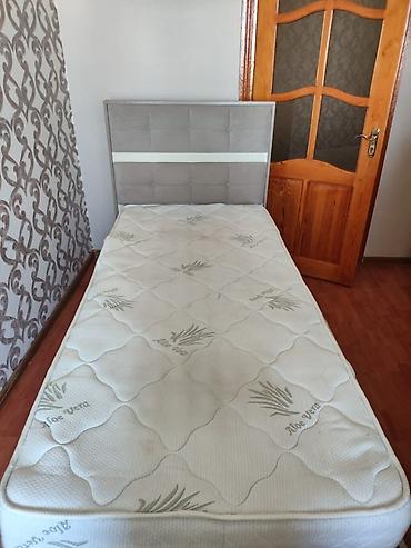 Tək nəfərlik çarpayı, bazalı model satıllr. Çarpayının əsas üstünlüyü