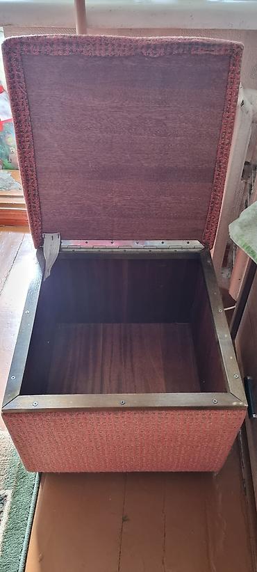 Сковородки: Табуретки тяжелые деревянные любая 500 сом тумбочки Сковороды — 4