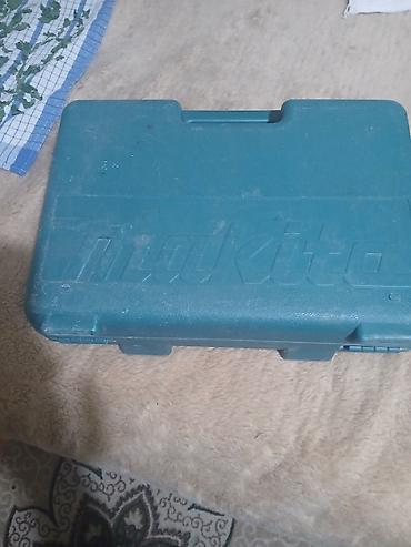 kzubr tools: Makita akumulatorska bušilica/odvijač u koferu - Model: Makita 14,4 V — 3