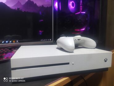 накопитель ssd: XBOX ONE S последней ревизии 2017г Просто в отличном состоянии! в