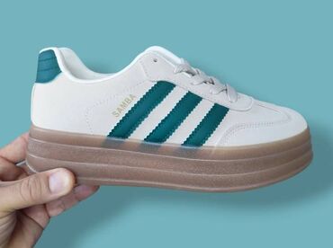 Women's Sneakers and athletic shoes: Adidas samba Bold patike sa platformom NOVO Novo Brojevi 36 do 41 — 2