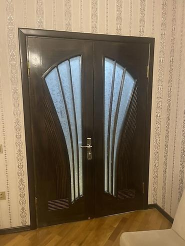 Mebel dəsti: sürgülü şkaf və otaq qapıları - Sürgülü şkaf: İki