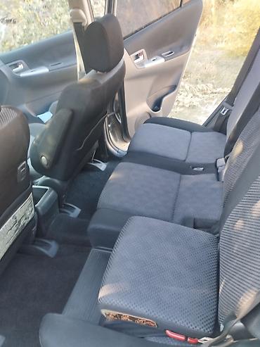 verso: Toyota Corolla Verso: 2003 г., 1.8 л, Автомат, Минивэн — 4