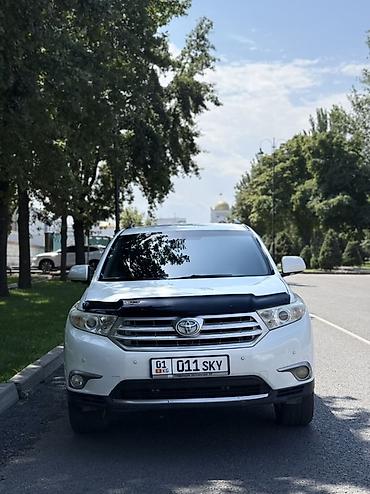 фарко: Toyota Highlander: 2013 г., Автомат, Бензин, Внедорожник — 2