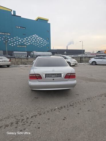 Mercedes-Benz: Mercedes-Benz E-Class: 2002 г., 3.2 л, Типтроник, Бензин, Седан — 5