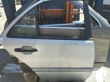 двери входные б: Дверь Mercedes-Benz C-CLASS W202 2.0 1999 задн. прав. (б/у)
