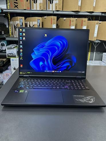 Acer Predator Helios 18 Cpu: Intel core i9-14900HX RAM: 32 gb ddr5