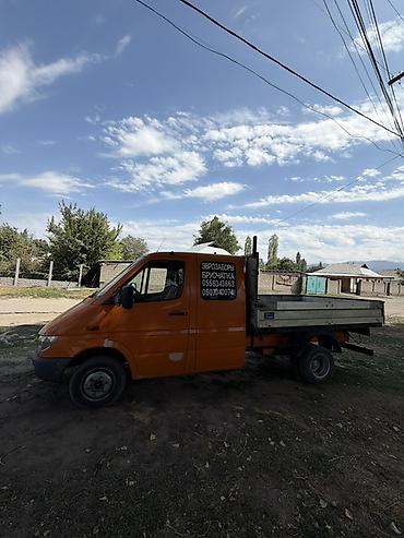 спринтер мотор: Mercedes-Benz Sprinter грузовой бортовой, оранжевый. Состояние — 2