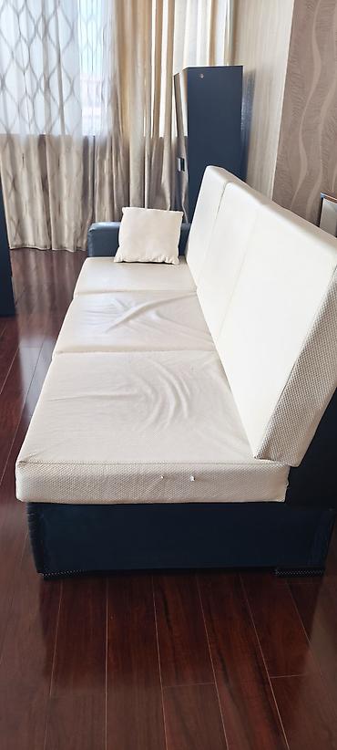 Divanlar: Divan, İşlənmiş, Açılmayan, Bazasız, Parça, Çatdırılma yoxdur — 2