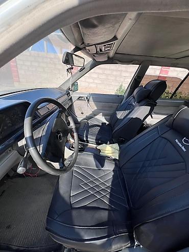 фура мерс: Mercedes-Benz W124: 1988 г., 2.3 л, Механика, Бензин, Седан — 9