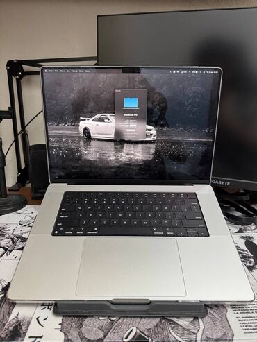 Ноутбуки: Ноутбук, Apple, 16 ГБ ОЗУ, Apple M1 Pro, 16 ", Б/у, Для работы, учебы, память SSD