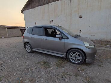 ми фит: Honda Fit: 2003 г., 1.5 л, Автомат, Бензин