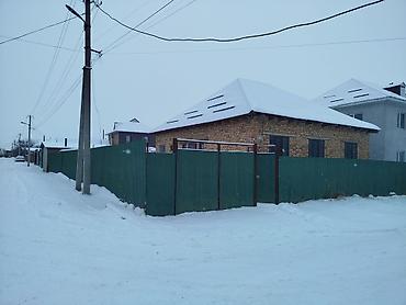 Продажа коттеджей и домов: Продаётся частный дом с времянкой 📍 Сокулукский район, с. Ак-Джол — 1