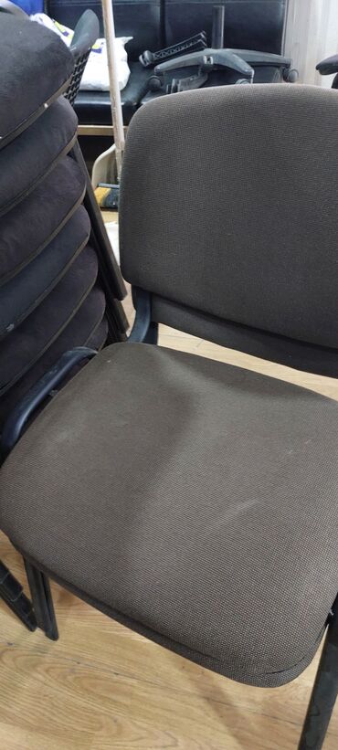 Digər ofis ləvazimatları: Ofis mebelləri satıram — 26