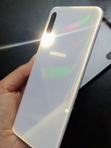 gs computers: Samsung Galaxy A30s, rəng - Ağ, Barmaq izi — 1