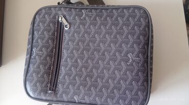 сумка на кыргызском: Барсетка GOYARD,носил 1раз, очень удобный