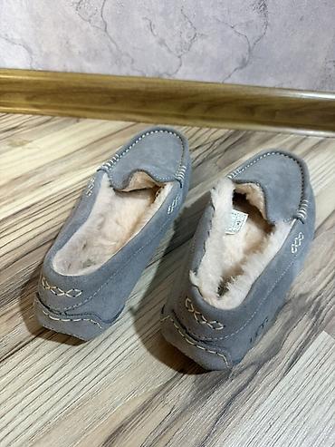 ugg bakü: Original UGG satilir 100azn 36razmer. Yeni kimidiler 1defe geinilib — 2