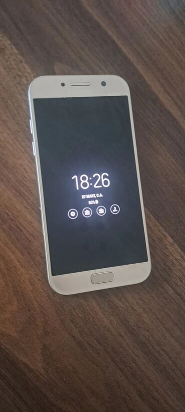 samsung knopkali telefonlar: Samsung Galaxy A5 2017