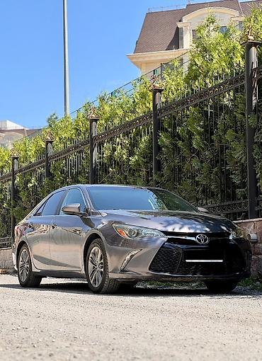 corolla 2016: Прокат Toyota Camry 2016 года выпуска, объем двигателя 2.5 бензин — 7