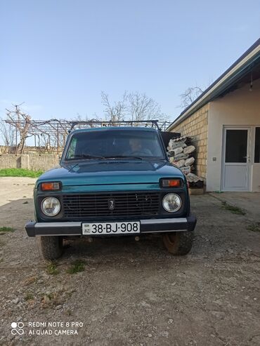 yan guzgulər s: ВАЗ (ЛАДА) 4x4 Нива: 1.8 л | 1999 г. | 200000 км Внедорожник