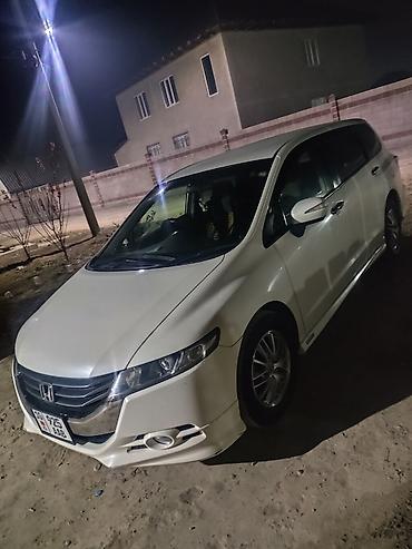 estima acr40: Honda Odyssey: 2011 г., Минивэн — 10