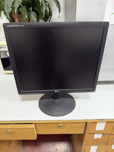 lg flatron 17 дюйм: Монитор, LG, Колдонулган, LCD, 16" - 17"