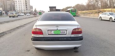 toyota shaser: Toyota Avensis: 2002 г., 1.6 л, Механика, Бензин, Седан