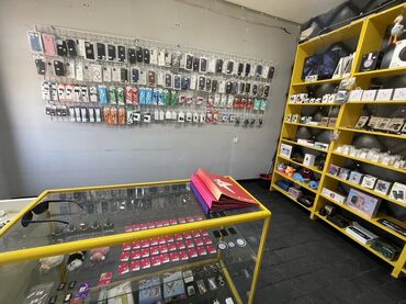 Mağazalar: Hazır biznes satılır! Telefon mağazası çox münasib qiymətə. Arenda — 7