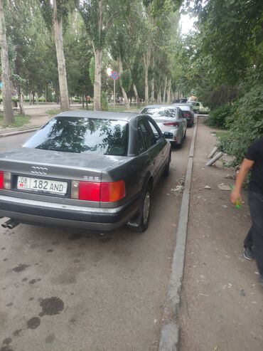 ауди ават: Audi 100: 1994 г., 2.6 л, Механика, Бензин, Седан