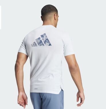 Футболки: Мужская футболка, M (EU 38), Adidas, Новый, цвет - Голубой, Самовывоз, Платная доставка
