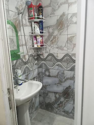 Недвижимость: Oğlan otaq yoldaşı axtarılır.Ev Memar əcəmi metrosu yaxınlığı 4 mkr — 6