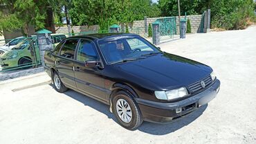 салон на гольф 3: Volkswagen Passat: 1994 г., 1.8 л, Механика, Седан