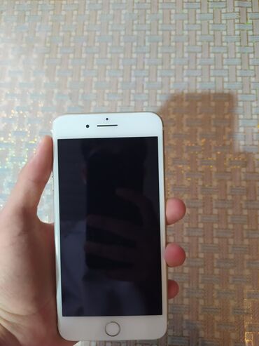 iphone 6s plus ikinci el: IPhone 7 Plus, 32 GB, Matte Gold, Barmaq izi