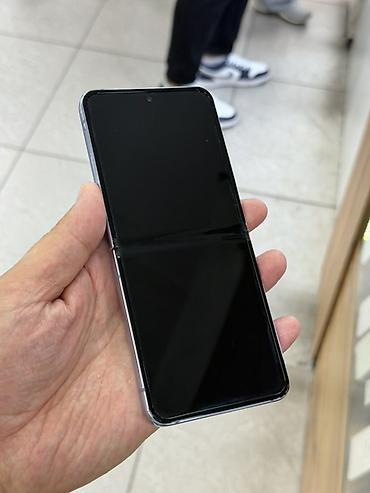 samsung: Samsung Galaxy Z Flip 4, Б/у, 256 ГБ, цвет - Фиолетовый, 1 SIM, 2 SIM — 6