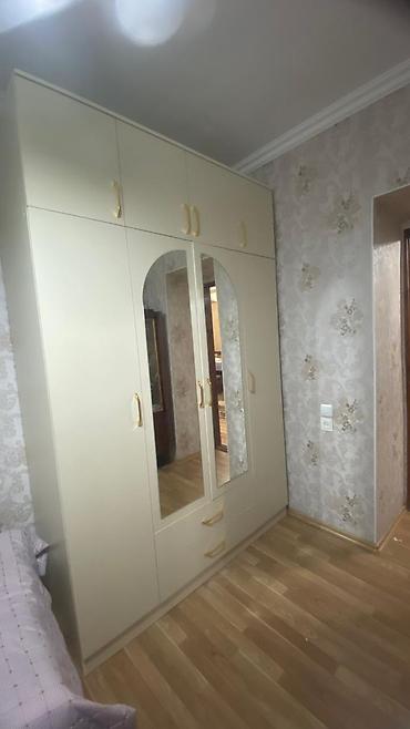 Yeni, 4 qapılı, Güzgülü, Bej, Açılan, Düz dolab