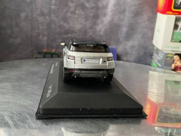 Avtomobil modelləri: 2011 il, 1:43, Dəmir, Ödənişli çatdırılma — 18