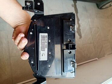 Monitorlar: Monitor, İşlənmiş, Cihaz paneli, Bluetooth, Koreya, Ünvandan götürmə, Ödənişli çatdırılma — 2