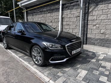 радиотар: Genesis G80 седан, черный цвет кузова. Кузов и дизайн: - Элегантная