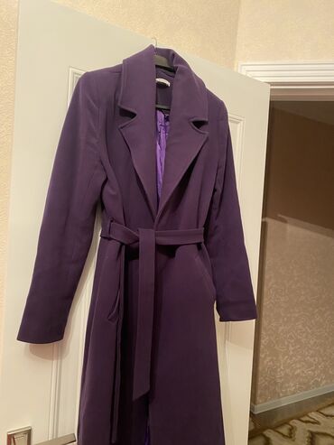 xalalar az: Пальто M (EU 38), цвет - Фиолетовый
