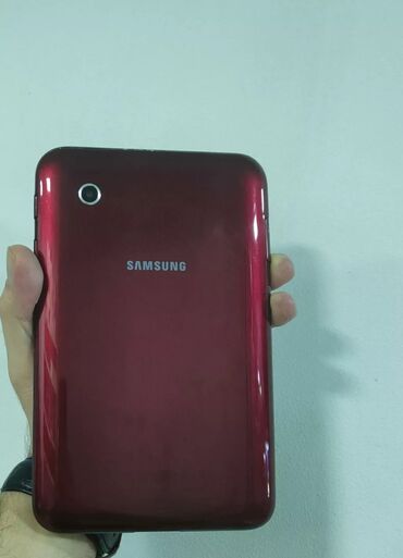 samsung galaxy tab a: Samsung Tab 3100. Yaxşı vəziyyətdədir heçbir problemi yoxdur herseyi