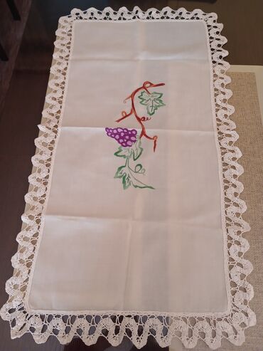 jelke sa busenom: Table runner, New, color - White