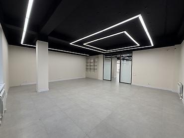 сдаётся места: Hangar for rent 323 м², С отдельным сан узлом, С системой безопасности, С юридическим адресом, Долгосрочно, Собственник — 8