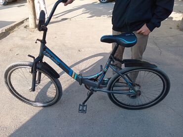 продам велосипед: Б/у Городской велосипед Adidas, 24"