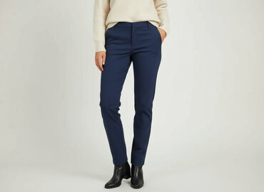 Carl Gustav Jung: Freesia, Material trousers for women, size S