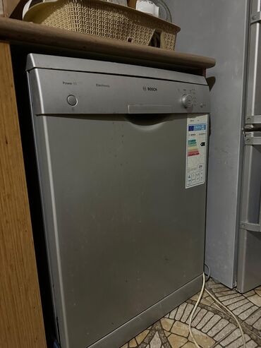 Посудомоечные машины: Посудомойка Bosch, Полногабаритная (60 см), Новый