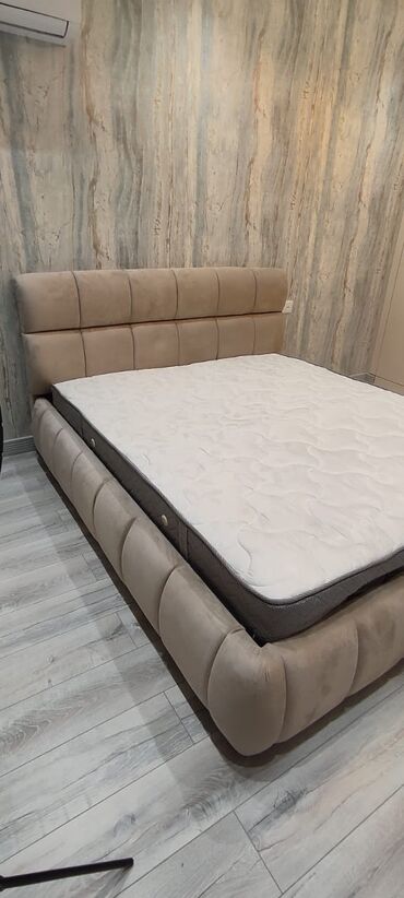 Yataq otağı dəstləri: Yataq taxt — 5