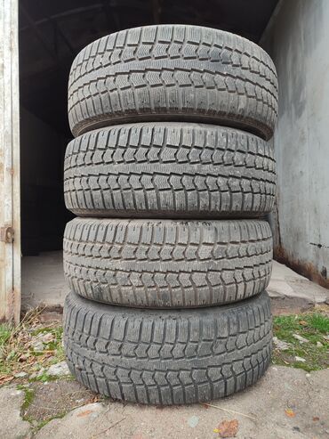 Шины: Шины 215 / 55 / R 17, Зима, Б/у, Комплект, Легковые, Япония, Pirelli