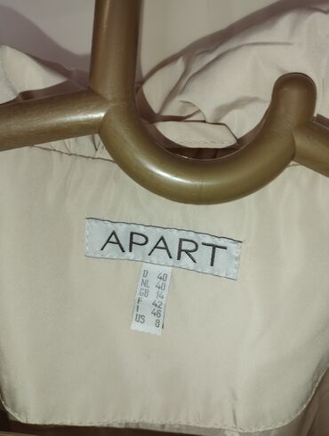 Демисезонные куртки: Продаю 1)осенне-весеннюю подросковую куртку 40-42размер.Синего — 19